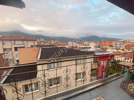 4+1 Merkezde Geniş Ferah Daire