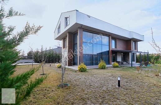 Ankara Gölbaşı Hacılar Satılık Villa