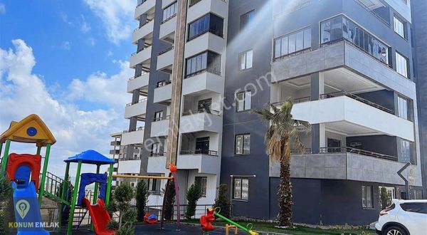 Konum Emlaktan 3,5+1 Satılık Kaçırılmayacak Fırsat Daire