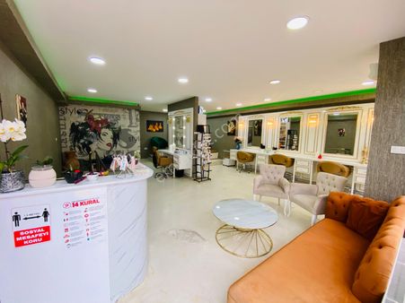 Devren Mülkiyetiyle Birlikte Satılık Bayan Kuaförü Ve Malzemeleri