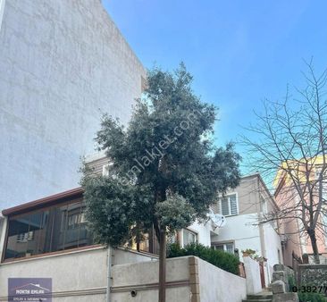 Nokta Emlak'dan Çarşı Da Müstakil Dublex Rum Evi / A++ Villa