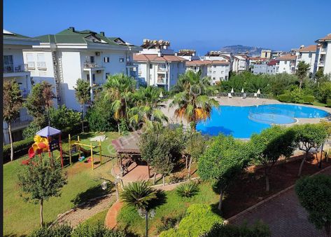 Oba'da Site İçerisinde 3+1 Havuzlu Eşyalı 155 M2 Satılık Doblex