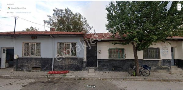 G.yakup Satar Cd Yakını 133m2 Üzerinde Müstakil Ev Olan Arsa