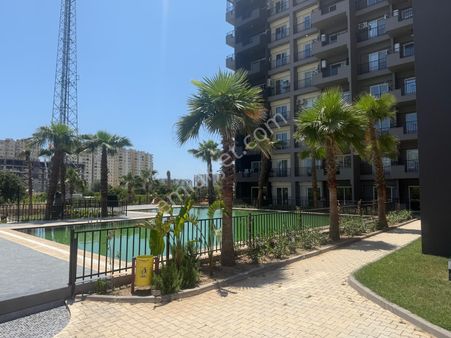 Hcl'den Erdemli Çeşmeli De Ultra Lüx Sitede 1+1 Satılık Daire