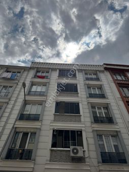 Doğan Araslının Dibinde Satılık Asansörlü İskanlı Bahçekatı Daire