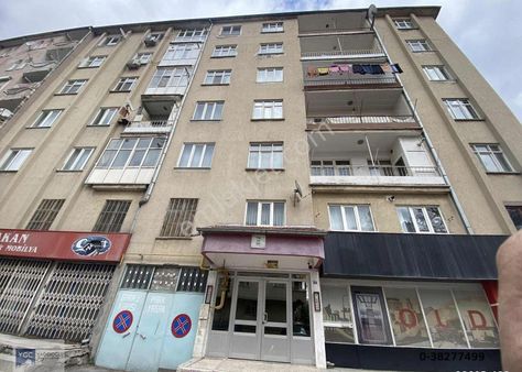 Ygc-sahabiye'de Satılık 3+1 Kombili 5 Katlının 3.katı 140 Mdaire