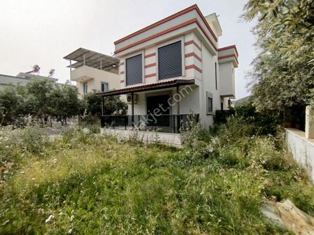 Seferihisar Ürkmezde Özel Bahçeli Otoparklı 2+1 Bahçe Dubleks