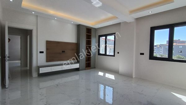 Çalışkandan Karahasanlı'da Ebeveyn Banyolu 3+1 Daire