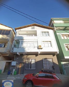Satılık Paşabahçe Çiğdem Mahallesinde 3 Kat Daire