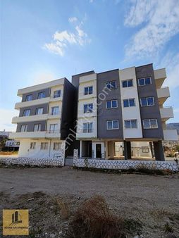 Kozan Gayrimenkulden Tavşantepe Halı Saha Yakını Sıfır 2+1 Daire