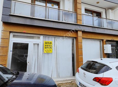 Muradiye 1 Mayıs Parkı Civarı Satılık Dükkan