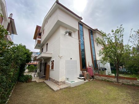 Gözütok Emlaktan Denize Yürüme Mesafesinde 3+1 Villa