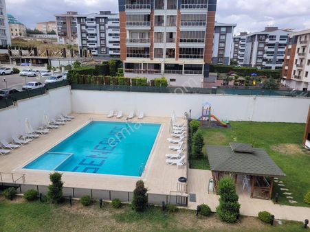 Delux'den Hürriyet Mah.'de Havuz Cepheli Ultralux 3+1 Daire