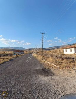 Yol Üstü İmarlı 1 Dönüm Arsa