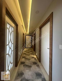 Göksu'da Doğalgazlı Ara Kat Havuz Cepheli Daire