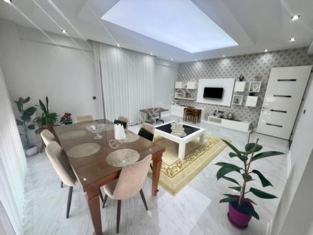 Çakmakta 190m² 3+1 Asansörlü Arakat Full Açık Cepheli Akıllı Sistem Daire