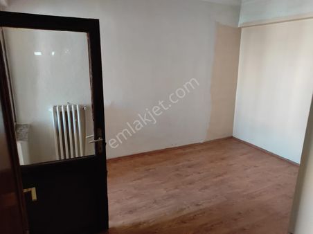 Kurtuluş Mah.yunus Emre Cd. Ve Ziya Paşa Cd. Yakını Satılık 2+1 Daire