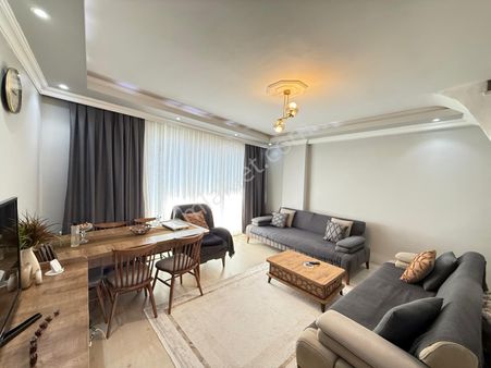 Bağlarbaşı'nın Göbeğinde Emsalsiz Fırsat 3+1 Dubleks Daire!!!