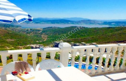 İngilizden Acil Bakımlı Eşyalı Ev Full Manzara Kumsala Gakın Daire İndirimli