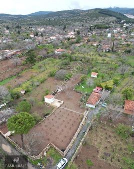 Tavas Bağlarda Satılık 1.310 M² Fırsat Bahçe Evi