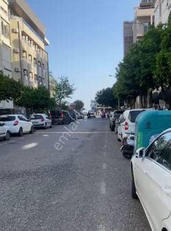 Alanya Merkezde 2 Adet 1+1 Daire Denize 100 M Acil Satılık