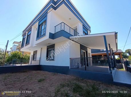 İzmir Seferihisar Doğanbey De Denize Yakın Satılık 3+1 Villa