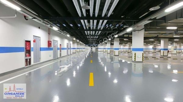 İkitelli Organizede 1500 M2 İmalata Asansörlü