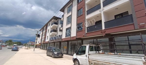Remax Palas'tan Düzce Aziziye'de Satılık Lüx 3+1 Daire