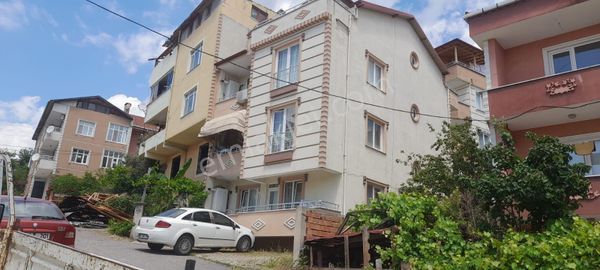 Kocaeli Derince'de Satılık 5+1 Çatı Dubleks Daire