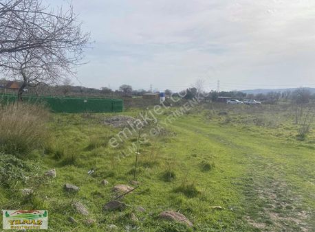 Aliağa Helvacıda Tek Tapu Tarla İçerisinde 30 M2 İki Katlı Ev