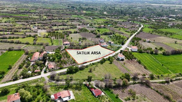 Vadi Emlak'tan Büyükyıldız'da Satılık 6 Dönüm Satılık Tarla