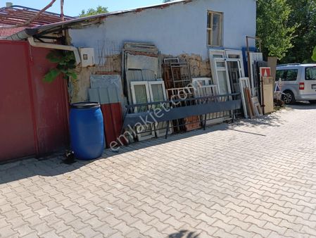 Erkmende Tek Tapulu Arsa