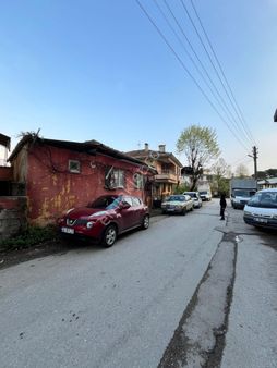 Henglobal'den Çarşı Merkezde Satılık Müstakil Ev