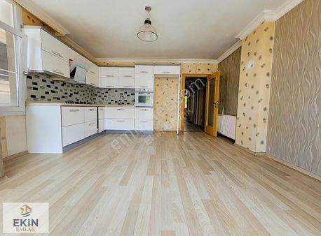 Genç Binada, Akçay Yenimahalle Arası, Lüks Ön Cephe 2+1!