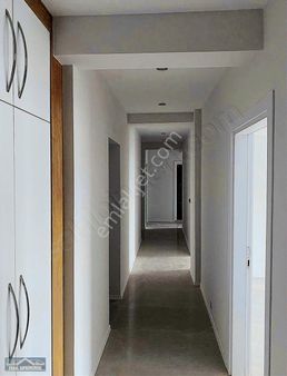 Erdal Gayrimenkul'den Satılık Fırsat Ara Kat