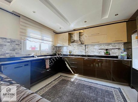 Merkezi Konumlu Site İçi Havuzlu Aqua Parklı Satılık 4+1 Daire