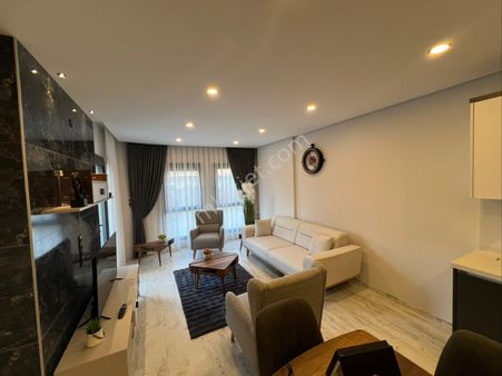Aydın Kuşaddası Davutlar'da Satılık 2+1 Eşyalı Daire