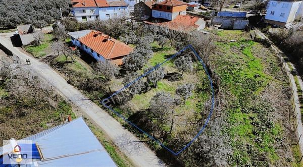 Orhangazi Gemiç'de Yola Cepheli Köyiçi İmarlı Satılık Arsa