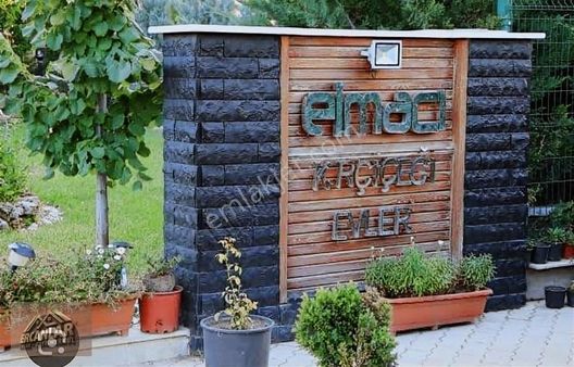 Hatıp'ta Fırsat Yatırım 2.5+1 Kırçiçeği Evlerinde Satılık Villa