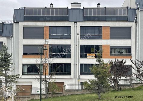 Pi Emlak'tan Park Manzaralı Arakat Özel Garajlı Lüks 3+1 Daire