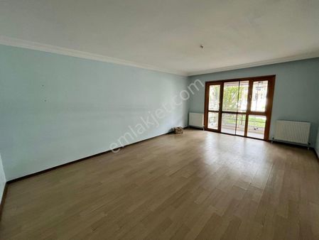 Derman'dan*külliye Mevki*köşe Başı*asansörlü*2+1*daire*