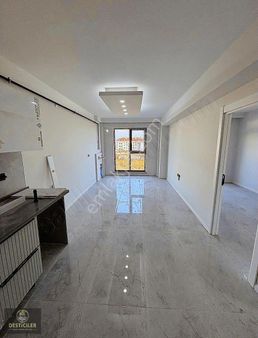 Ed-45 *desticiler* Şarhöyük Mh Hatboyu Cd Üzerinde Önü Açık 1+1