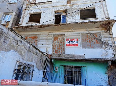 İzmir Konak Merkez'de Satılık Ticari Konut İmarlı 205m2 Arsa