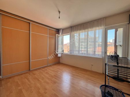 Merkez'de Satılık Çift Cephe 2+1 Daire