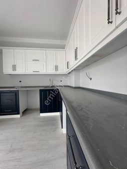 Karayel Gayrimenkulden Karşıyakada 0 Fırsat 3+1 Daire