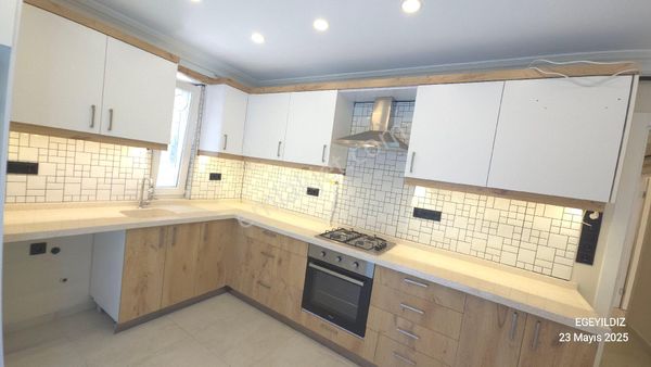 << Egeyıldız >> Akçay Altınkum Doğalgazlı Giriş Kat Ön Cephe 2+1 Ayrı Mutfak Satılık Daire