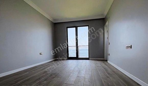 Tuğba Emlaktan Atatürk Mahallesi Deniz Tarafında Sıfır Satılık Lüks Villa…