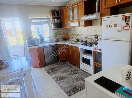 Botanik Metro Yakın Arakat Full Yapılı 3balkon Mükemmel Lokasyon