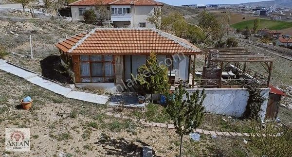 Hasanoğlan Muzaffer Ekşi Mah.eser Tepe De 499 M2 Bahçe (videolu)