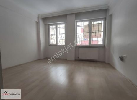 M.akif'te İskanlı 1+1 Büyük Yüksek Giriş